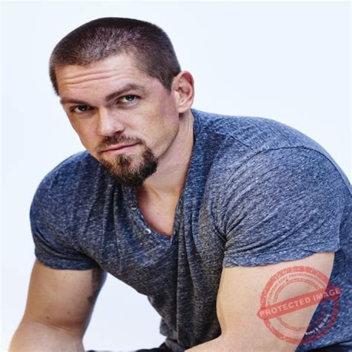 Jake Satow Height, Weight, Net Worth, Age, Birthday, Wikipedia, Who, Nationality, Biography